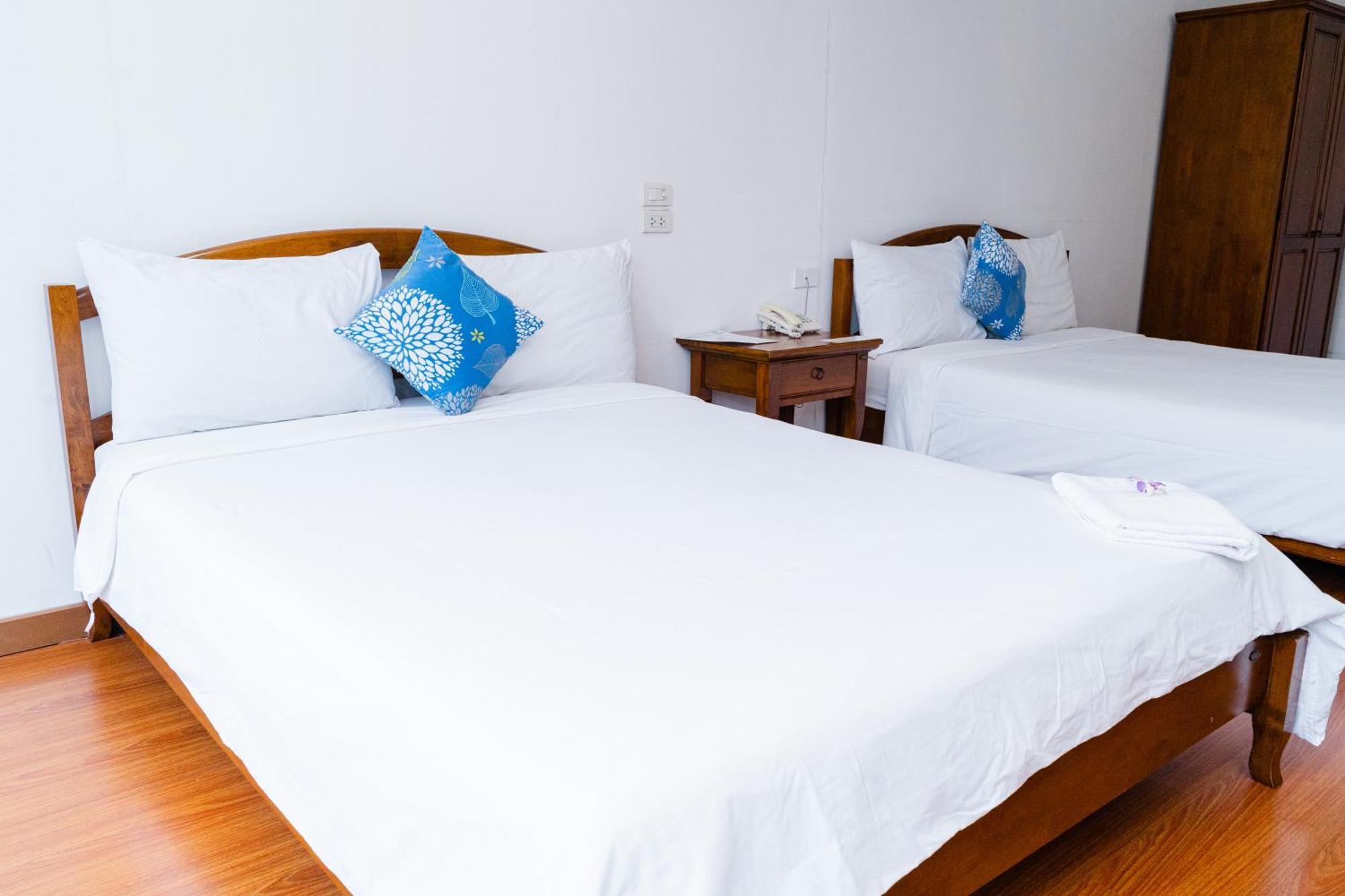 Baan Suan Khun Ta And Golf Resort Ubon Ratchathani Eksteriør bilde