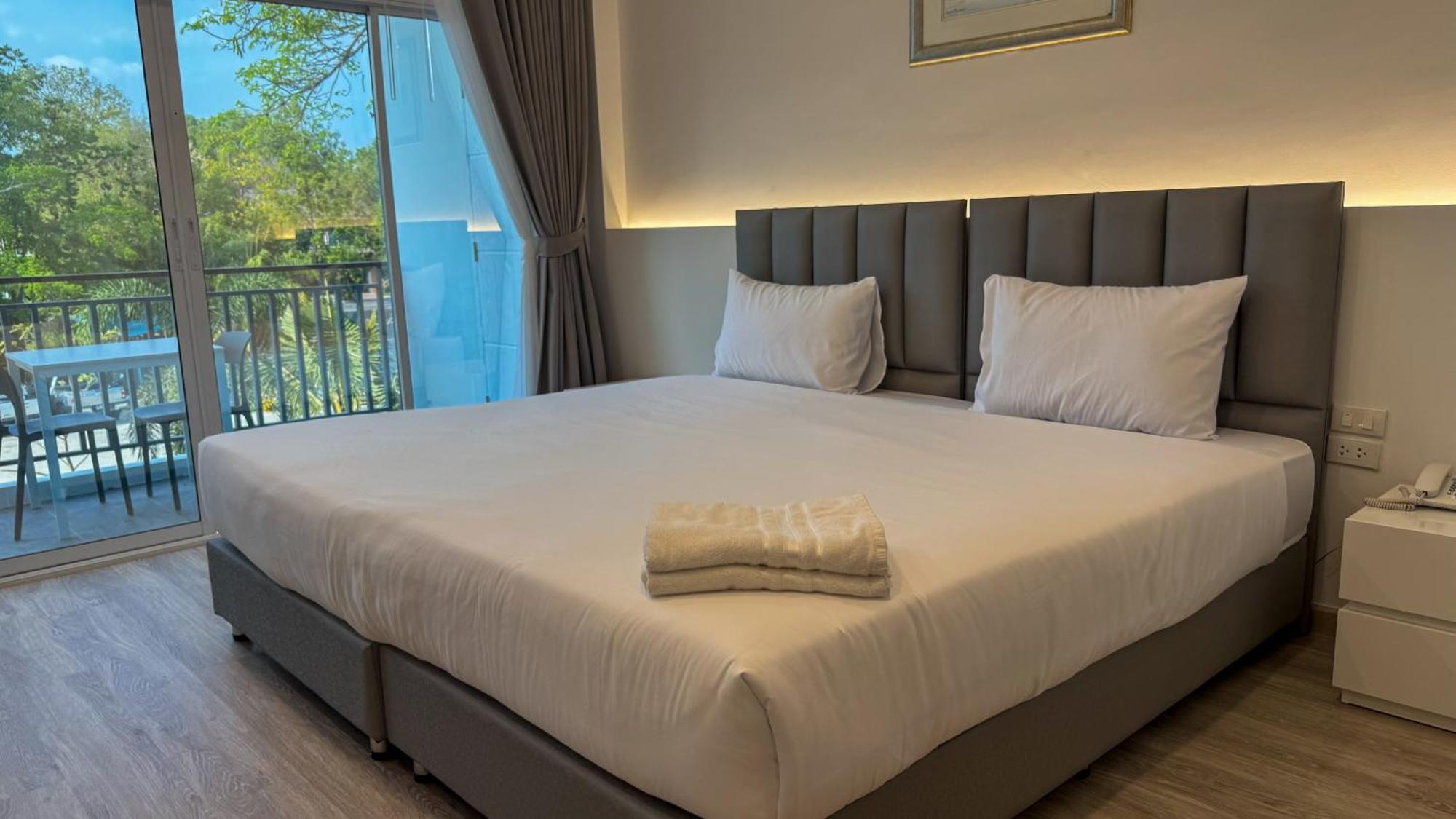 Baan Suan Khun Ta And Golf Resort Ubon Ratchathani Eksteriør bilde