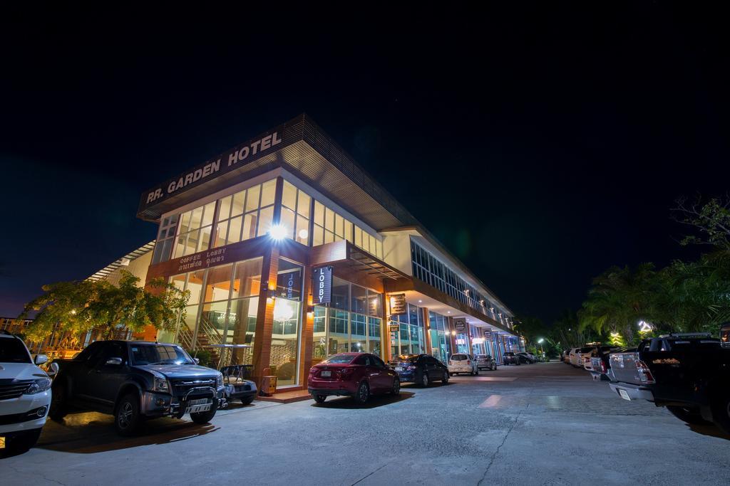 Baan Suan Khun Ta And Golf Resort Ubon Ratchathani Eksteriør bilde