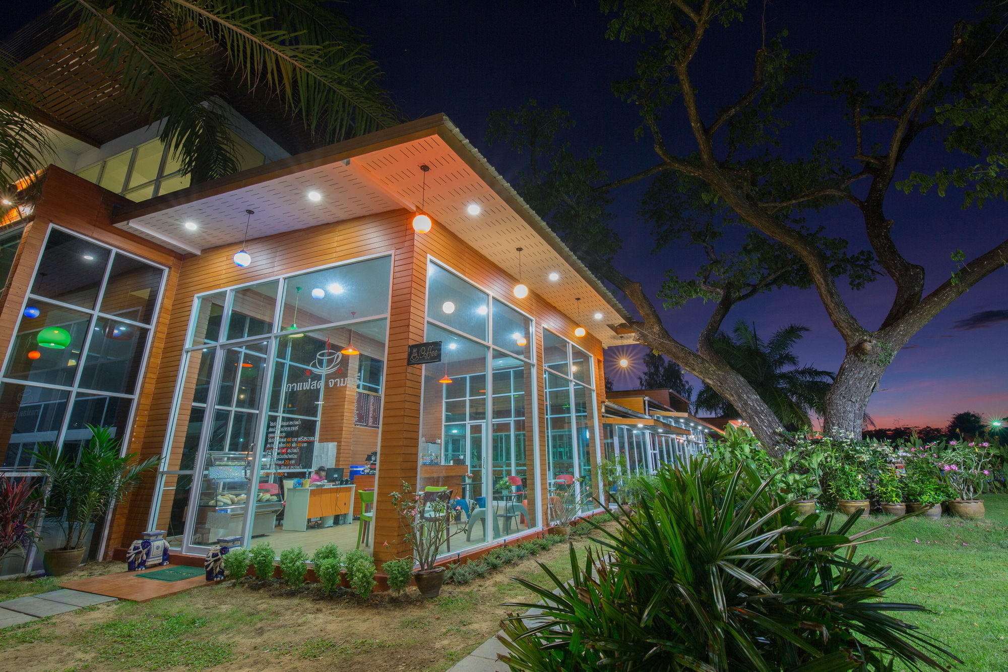Baan Suan Khun Ta And Golf Resort Ubon Ratchathani Eksteriør bilde